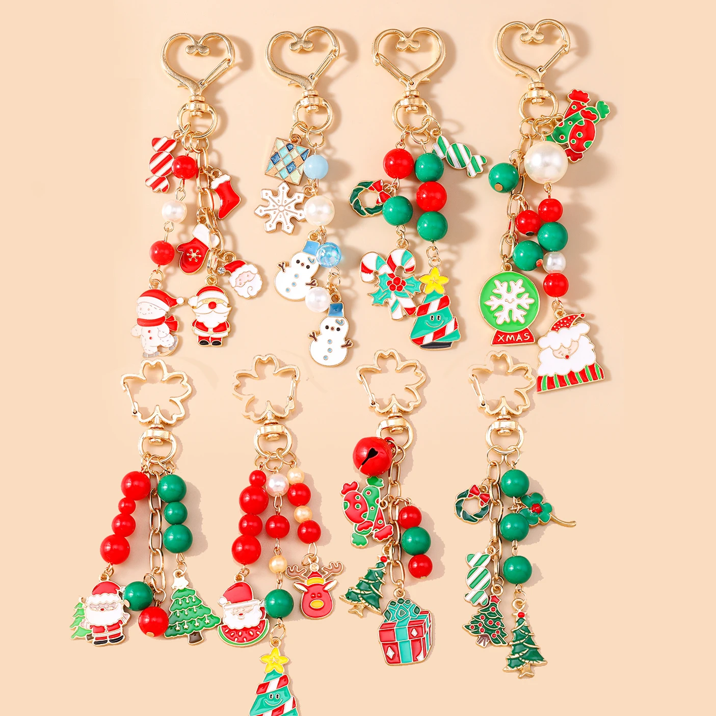 Aihua Niedlicher Y2K Weihnachts-Schlüsselanhänger mit Perlen, Weihnachtsbaum, Schneemann und Weihnachtsmann für Damen und Herren, Neujahrs-Schmuckgeschenke