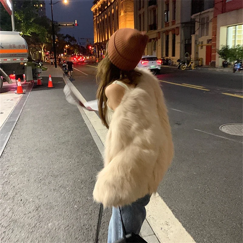Korea Fashion Faux Fox Fur Coat Women Warm Coats Loose Short Outercoat Lady Elegant Casual Top Y2k Autumn and Winter 2023 New