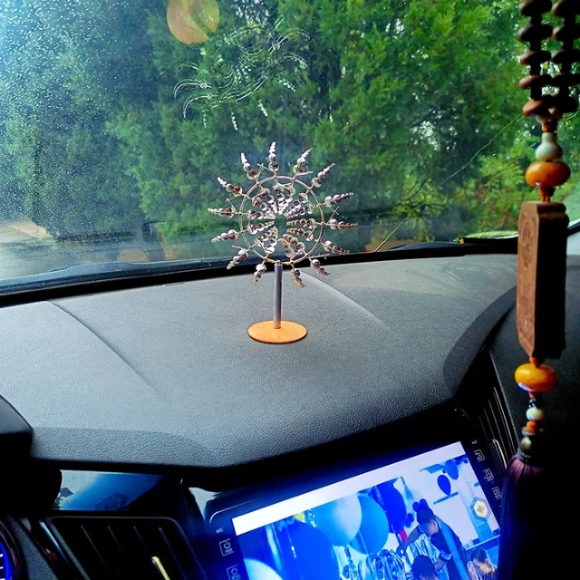2022New Magical Metal Windmill Autó Szélmalom Belső Dekoráció Személyre Szabott Speciális Alakú Kreatív Díszek - Image 3
