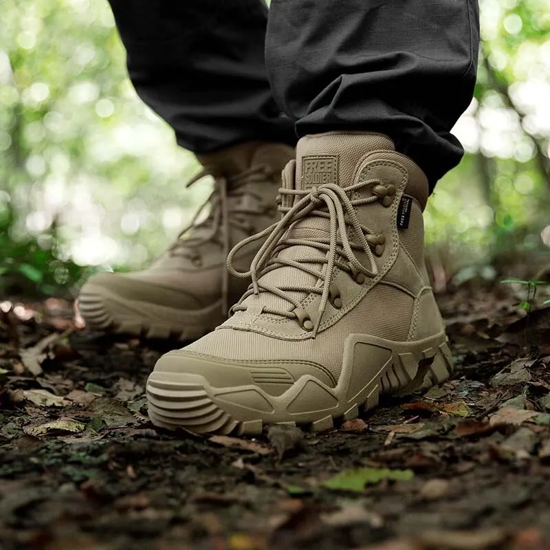 Free Soldier-Waterproof Caminhadas Botas de trabalho para homens, botas  militares leves táticas, botas de deserto respiráveis - AliExpress