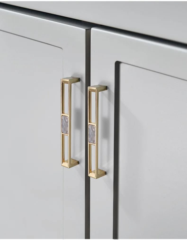 Description Picture 5 of item1PCS Zinc Alloy Door Knobs Handles Cabinet Shell Resin Elegant Furniture Handles Kitchen Cupboard Drawer Pulls Lever Interior
