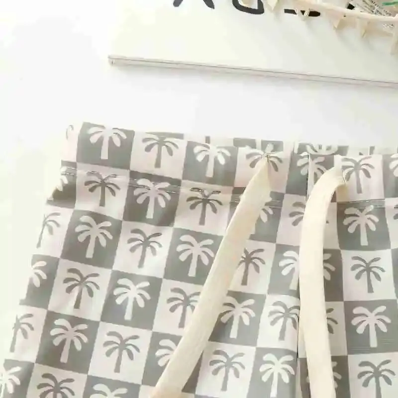 Boys Swimsuit Long Sleeve Separates Swimming Cap Set Gray Coconut Tree