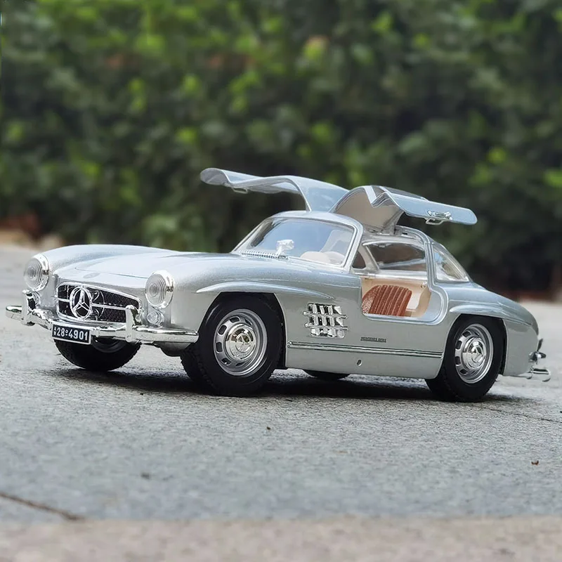

Diecast Alloy 1:18 1954 Mercedes-Benz 300SL Gull-wing Door Classic Car Sports Car Model Adult Classic Collection Display Boy Toy