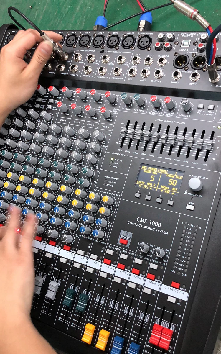 Микшерный пульт dynacord cms 1000. Микшерный пульт динакорд 1000. Dynacord pm 1000-3. Dynacord cms 1000. Пульт dynacord cms 1000.