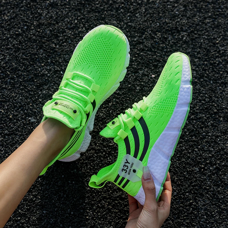 Spring new sports shoes available in multiple colors comfortable soft soles lace up design lightweight men's and women's wal