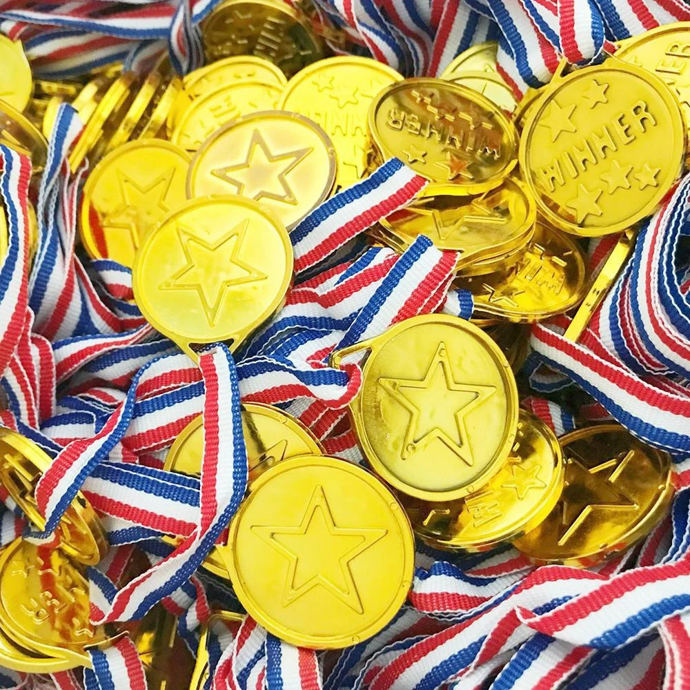 Medaglie del vincitore in plastica da 20 pezzi medaglie del premio con nastri al collo per la festa della competizione per feste sportive per bambini