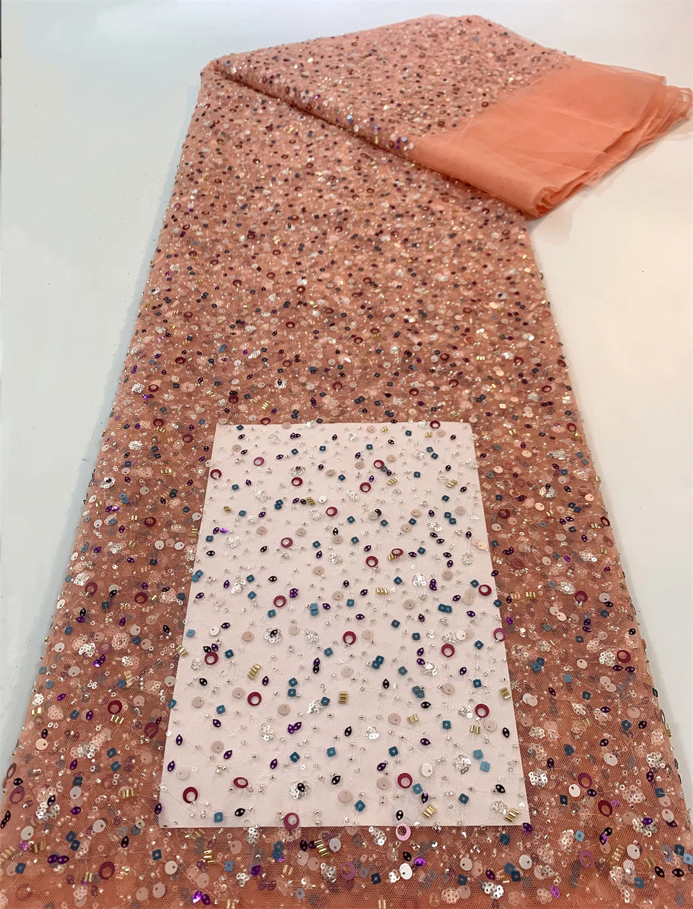 

Luxury African Sequins Lace Fabric High Quality 2023 Heavy Beaded Embroidery French Tulle Lace Nigerian Wedding Dress PL342-5