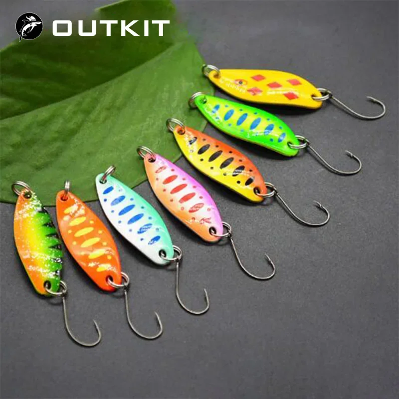 OUTKIT 7 Stück Mix Farben 3, cm 3,5 g Angellöffel Köder Schwimmköder Isca Künstliche Forelle Pesca Angelgerät Leurre Truite Löffel