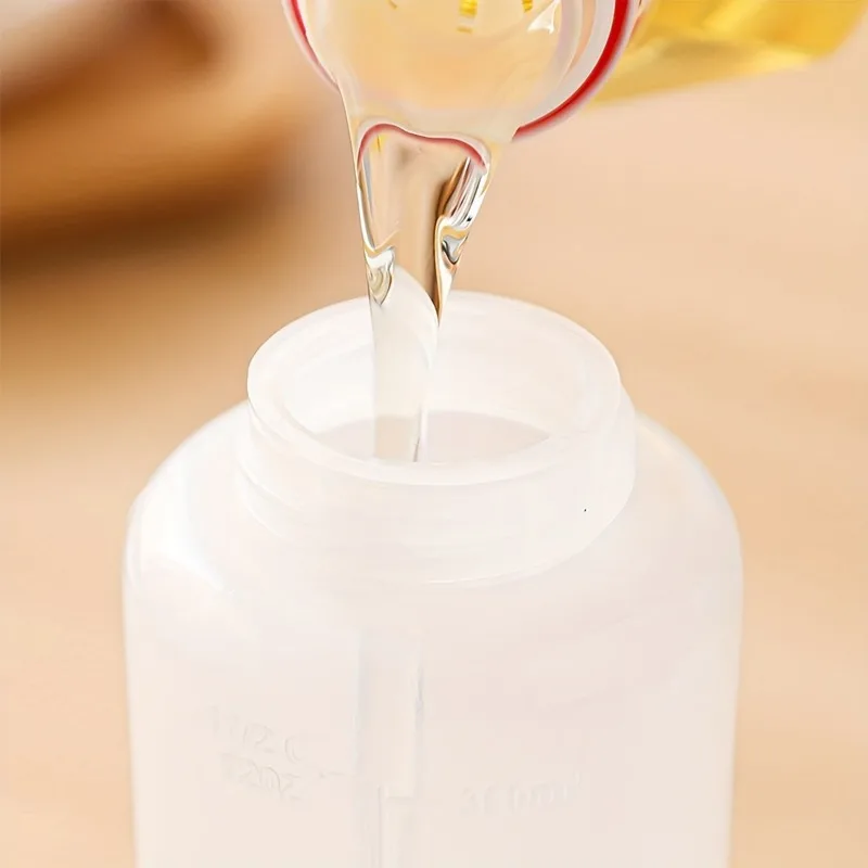 3pcs/set Oil Brush with Bottle, Kitchen Silicone Baking Brush, Oil Brush, Kitchen Stuff Kitchen Accessories Home Kitchen Items