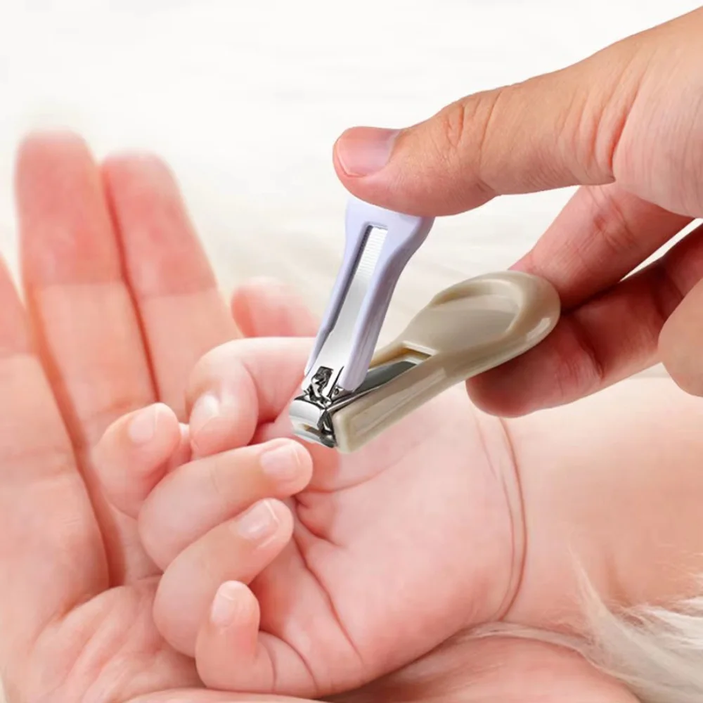 Kit per la Cura del Neonato 9 Pezzi con Tagliaunghie, Spazzola per Capelli, Pettine, Termometro, Set Essenziale per l'Igiene del Bambino, Kit da Viaggio - immagine 3