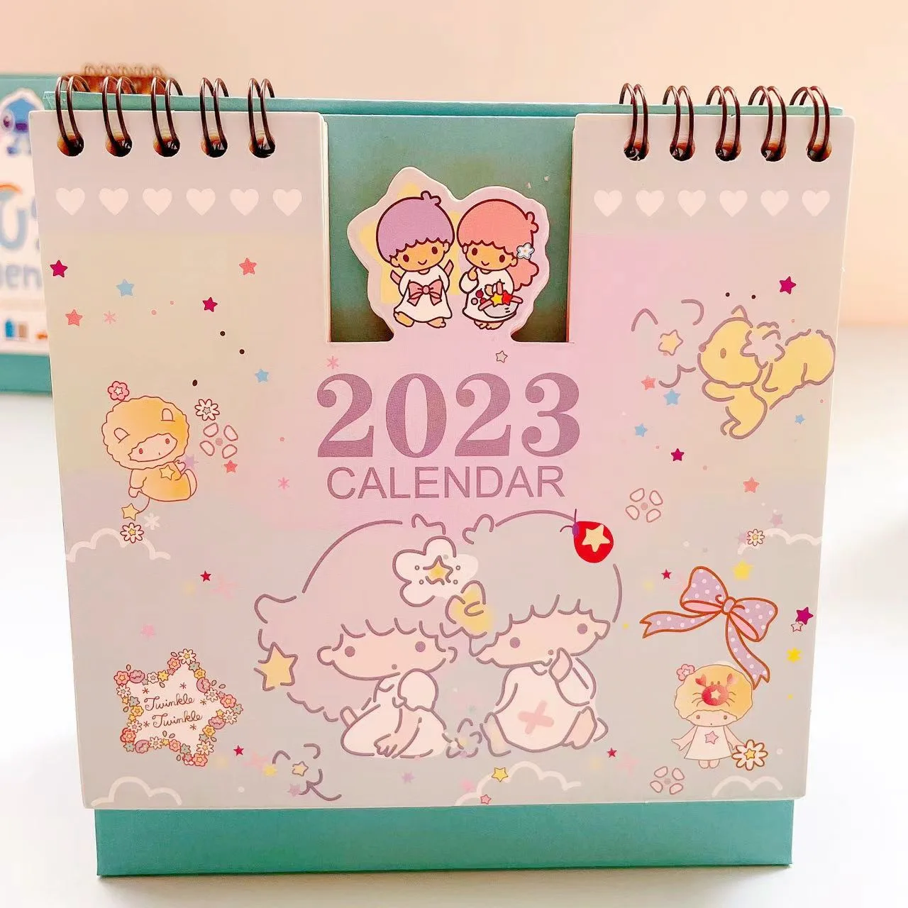 Calendario 2023  Pegatinas bonitas, Clases de anime, Dibujos bonitos