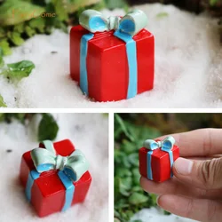 Festive Miniature LED Christmas Street Lamp for Holiday Village Decor (Gift Box)