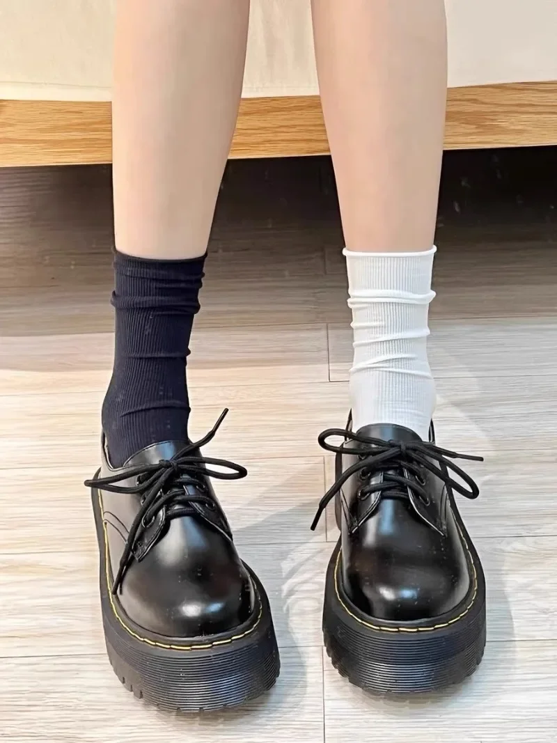 Thick soled small leather shoes for women's retro British style round toe Mary Jane black single shoes Elegant High Heels shoes 6