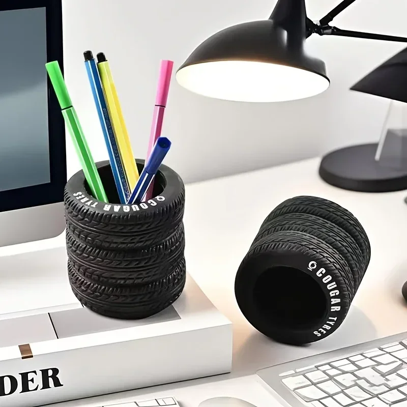 Organizador de escritorio con forma de neumático