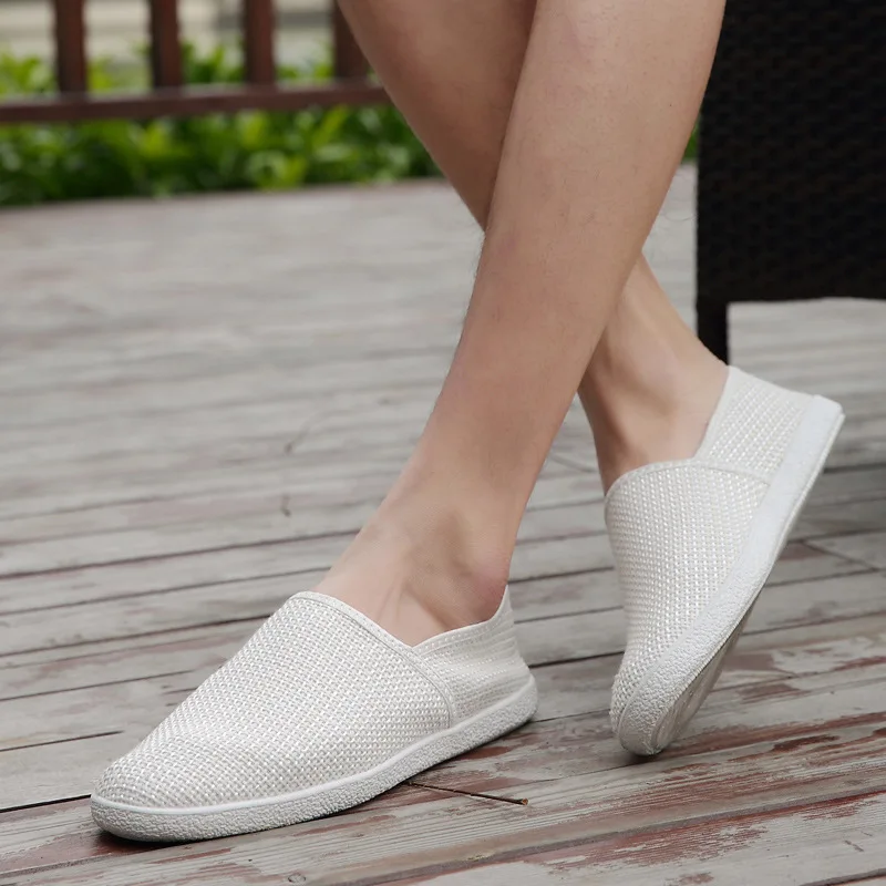 Linen Breathable Casual Flats Shoes Men's Canvas Loafers Fashion Men Canvas Shoes Slip on Fisherman Driving Footwear White Shoes 5