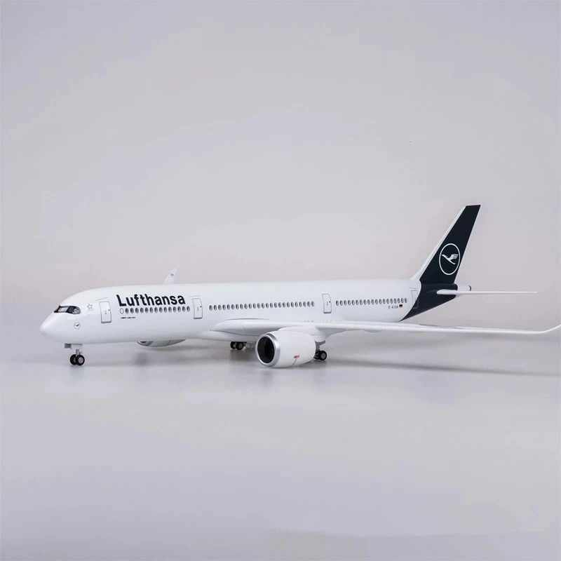 

1/142 Scale 47CM Aircraft Airbus A350 Lufthansa Airplane Toy Child Plastic Model Plane Cheap Toys Games Aviation Aeroplane Metal