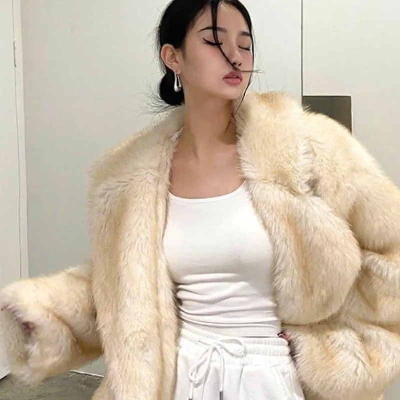 2023 Autumn Winter New Long Temperament Large Lapel Loose Leisure Alf Open Collar Plush Warm Imitation Fox Fur Coat Women