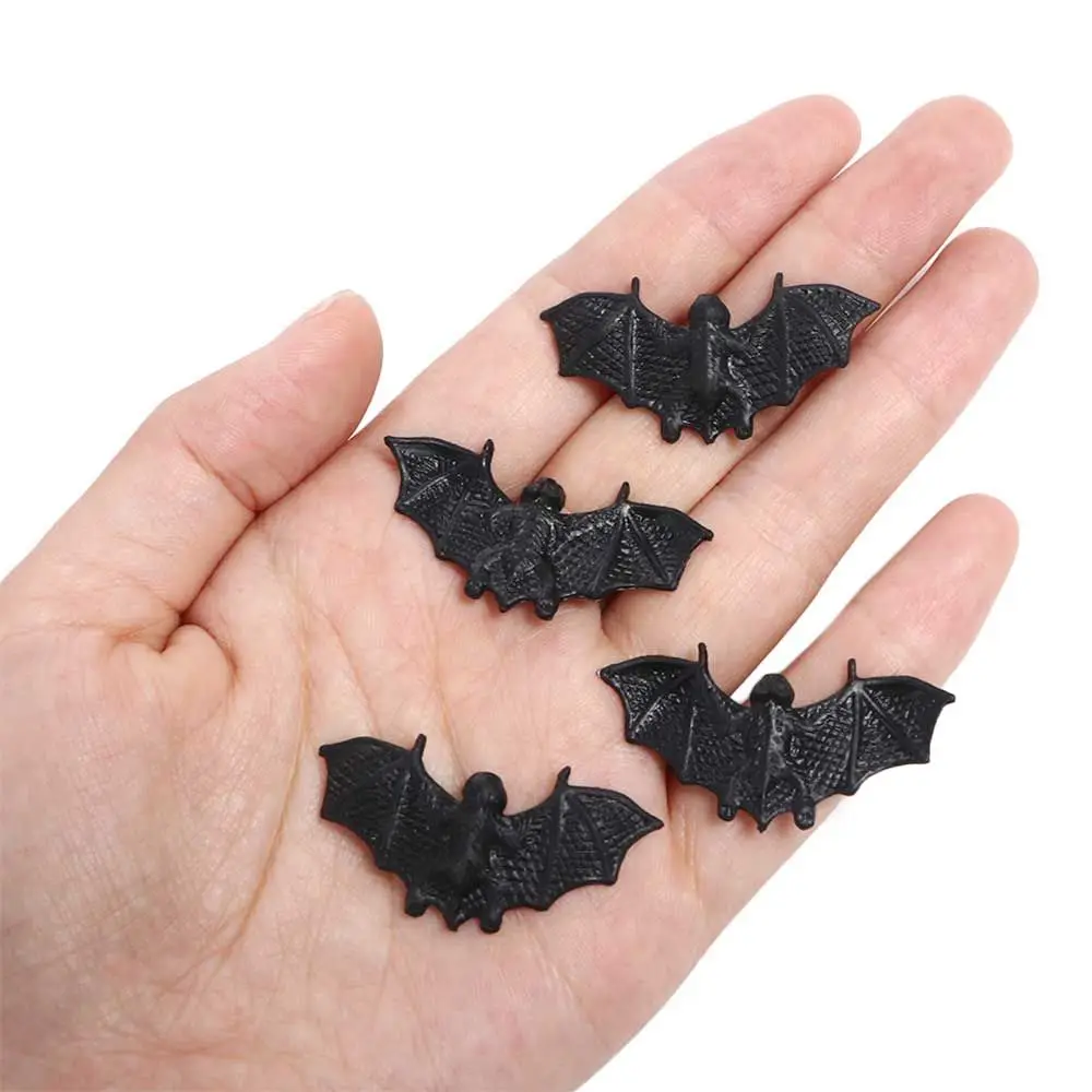 

20Pcs Realistic Plastic Bat Simulation Bat Insect Tricky Prop Prank Toy Scary Novelty Funny Halloween Toy Gift