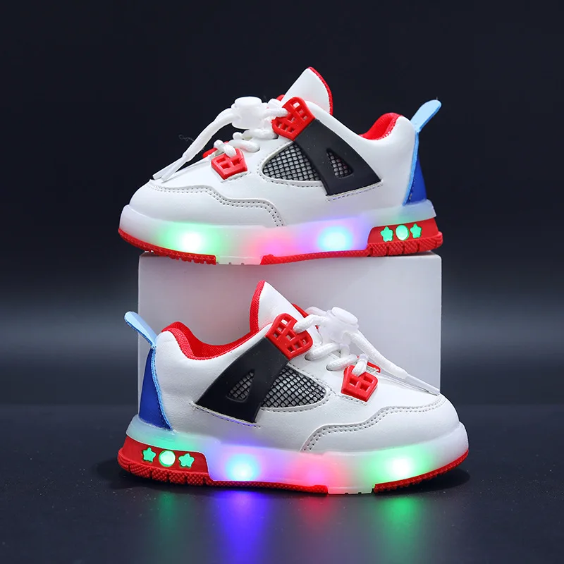 Hot Sales Fashion Four Seasons Baby shoes Casual LED Lighted Lovely Infant Tennis Classic Sports Lace Up Girls Boys Toddlers 2