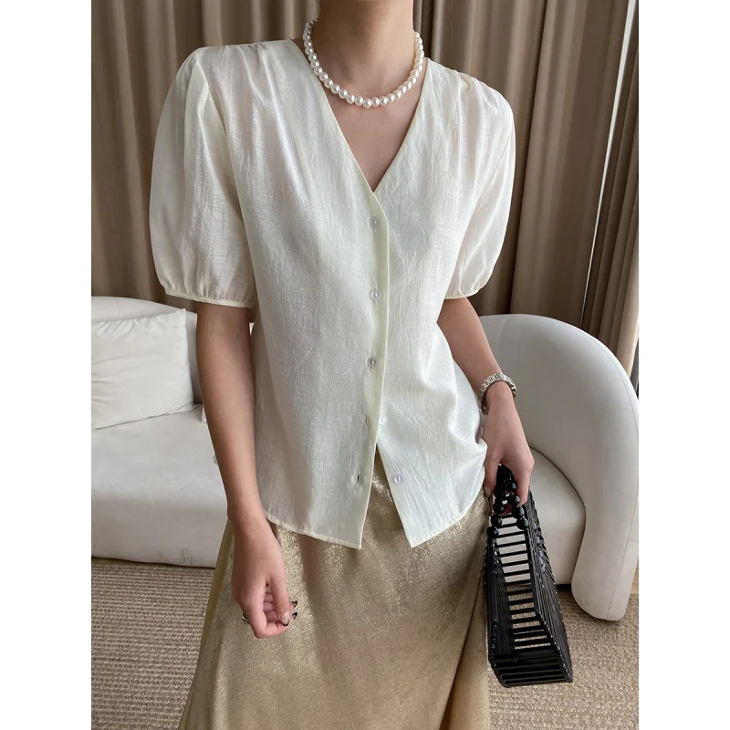 

Sinan Lace-up High-Grade French Pleated Thin New Chinese Basic V-neck Sense of Design Shirt Sn3564