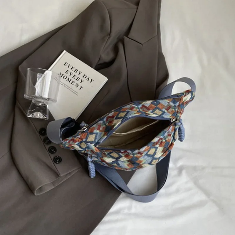 Bohemia Corduroy Belt Bags for Women Fashion Fanny Pack Female Banana Waist Bag Hip Purse Shoulder Crossbody Chest Bag Pocket