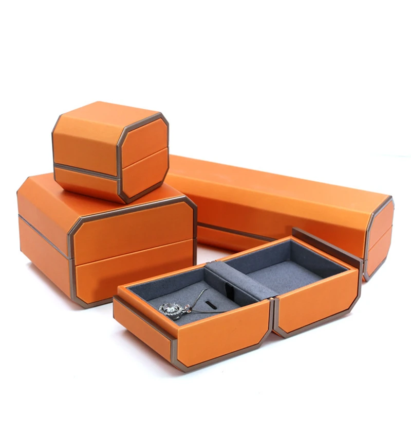 Fashional New Design PU Leather Double Ring Pendant Bangle Bracelet Jewelry Gift Box for Marriage Proposal Wedding