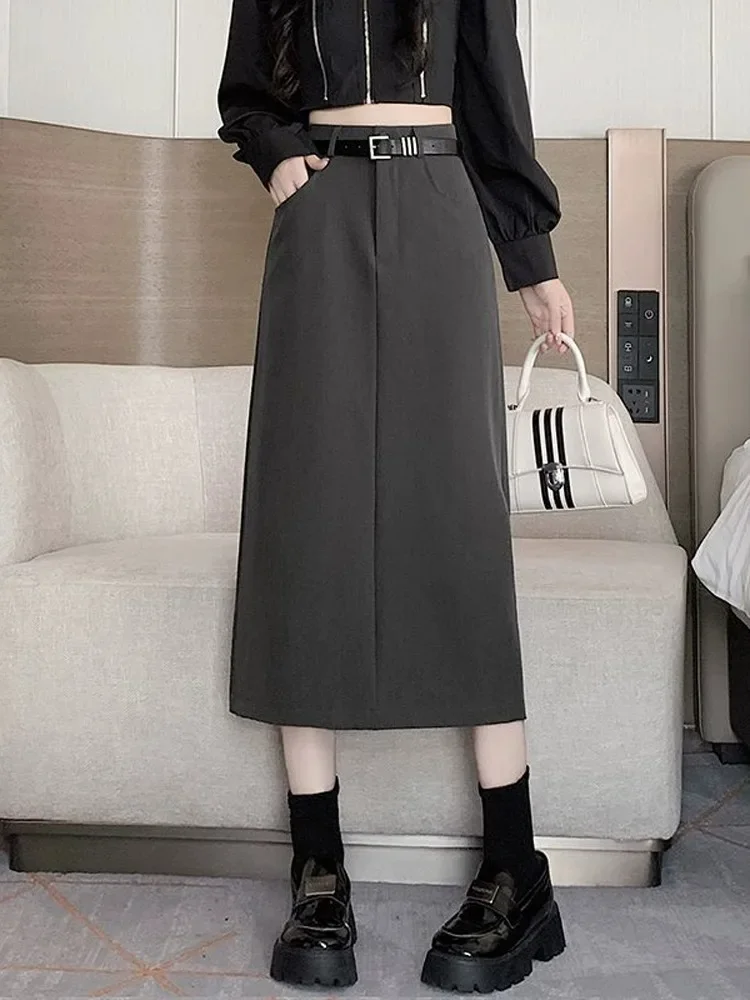 thumbnail image 1 of Falda larga ajustada a la cadera con abertura lateral y cintura alta para mujer de GreysuitSkirt Otoño/Invierno 2024, 1 of 5