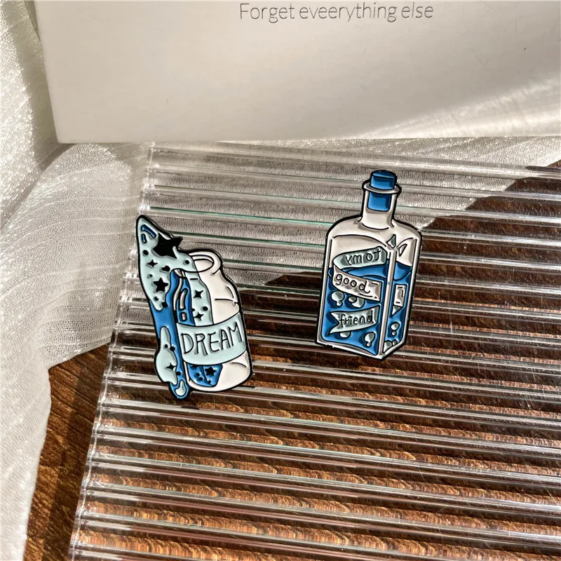 Fantasy Wave Drifting Bottle Spilla Smaltata Nastro Carino Good Friend Dream Bag Badge Giacca Fidanzata Gioielli Regalo Per Bambini