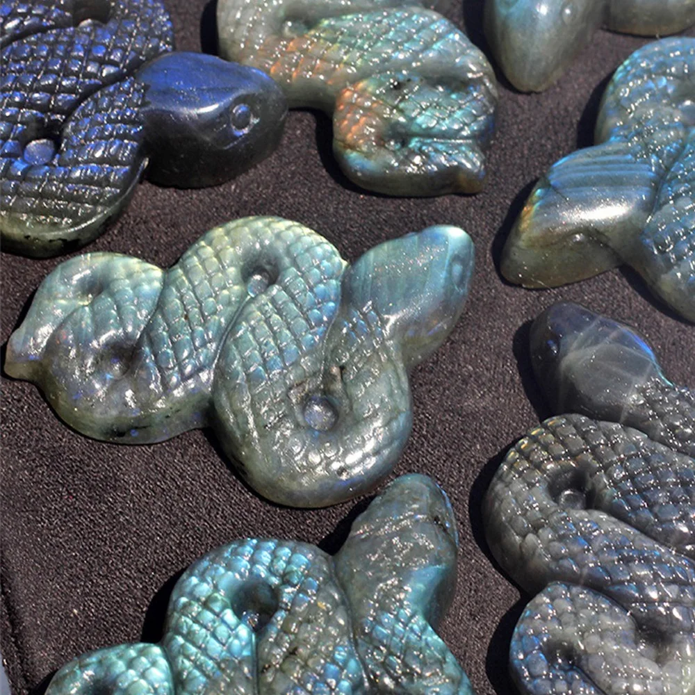 1PC Snake Shaped Statue Natural Labradorite Healing Crystal Hand