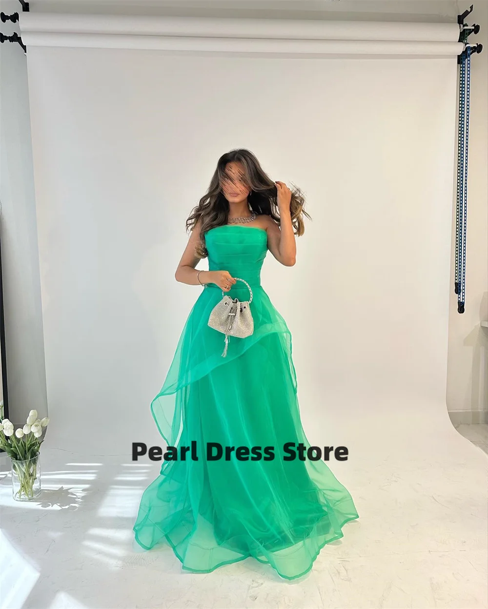 

Strapless A Line Orangza Sleeveless Formal Occasion Evening Gown Floor Length Arab Saudi