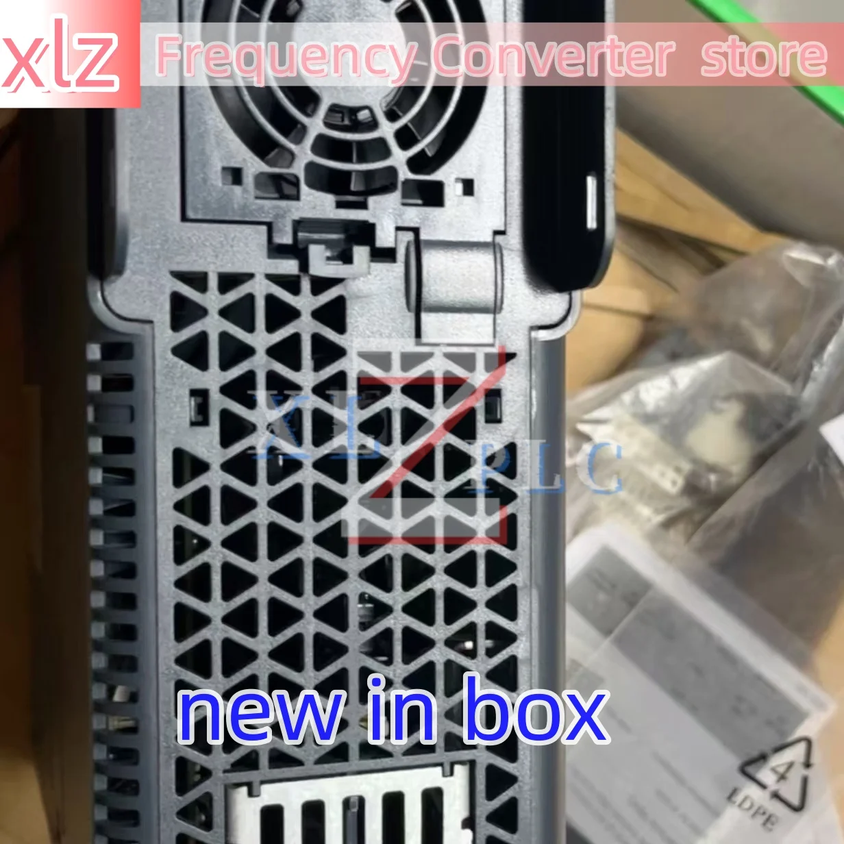 ATV340U30N4 ATV340U40N4 주파수 변환기 신규 입고
