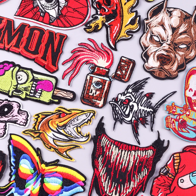 Toppe Ricamate Con Toppe Per Animali Per Abbigliamento Toppe Termoadesive Su Vestiti Punk Flame Skull Patch Hook Loop Stickers Badge