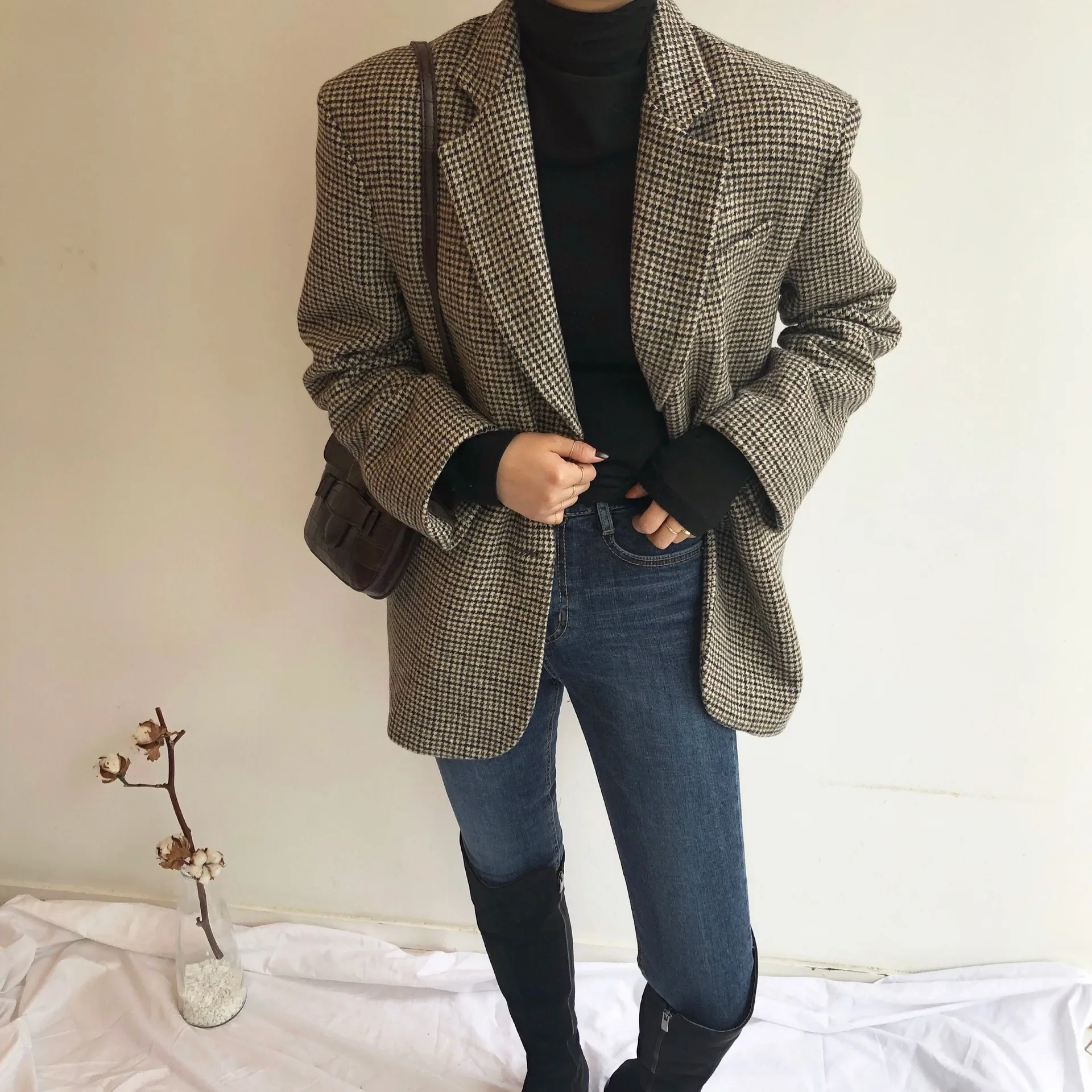 Korean Style Retro Houndstooth Oversize Autumn and Winter Lace-up Suit Loose Woolen Ladies Jacket Fashion Casual Jacket 2024 New