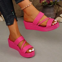 Sandales compensées pour femmes 2026 – Nouveauté été – Chaussures à talons hauts confortables et tendance pour femme – Sandales plateforme fleuries pour l'extérieur 6