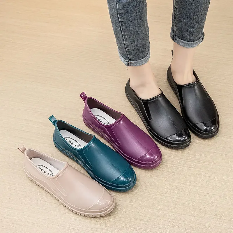 여성용 플랫 캐주얼 레인 슈즈, 솔리드 미끄럼 방지 방수, 얕은 입 슬립온, 엠보싱 디자인, 봄 및 가을 레인 슈즈  Best5 여성용 플랫 캐주얼 레인 슈즈, 솔리드 미끄럼 방지 방수, 얕은 입 슬립온, 엠보싱 디자인, 봄 및 가을 레인 슈즈  Best5