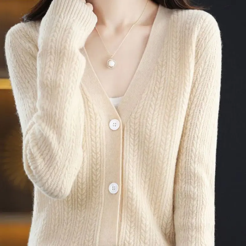 

Sweater women cardigan 2023 short V-neck twisted flower sweater loose coat autumn and winter knit sweater cardigan female tops