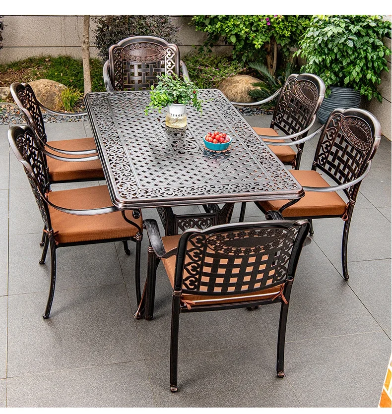 Waterproof Sunscreen Leisure Chairs Outdoor Metal Garden Furniture Sets for Patio European Retro Outdoor Furniture Fir Villa GY