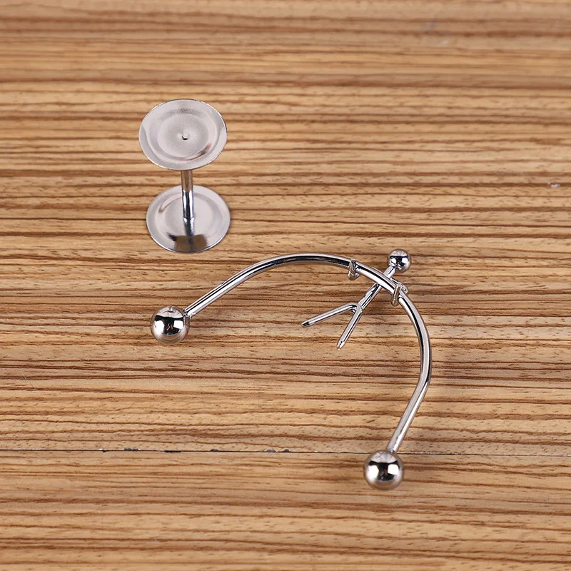 2022 New Hot Pendulum Cradle Creative Balance Men Iron Man Ball Crafts Tumbler Kids Desk Toy Accessori Per La Decorazione Della Casa In Metallo