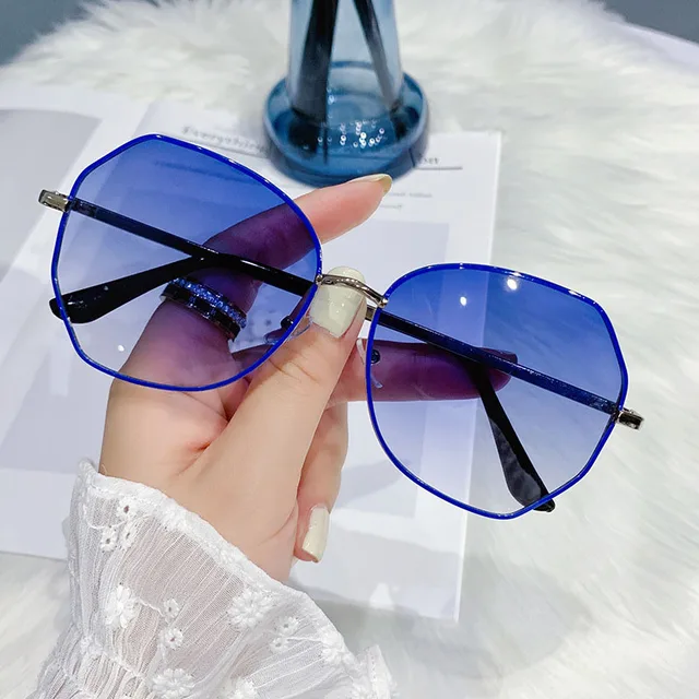 Fashion Women Sunglasses Luxury Brand Designer Women Vintage Sun Glasses UV400 Lady Sunglasses Shades Eyewear Sunglasses 5