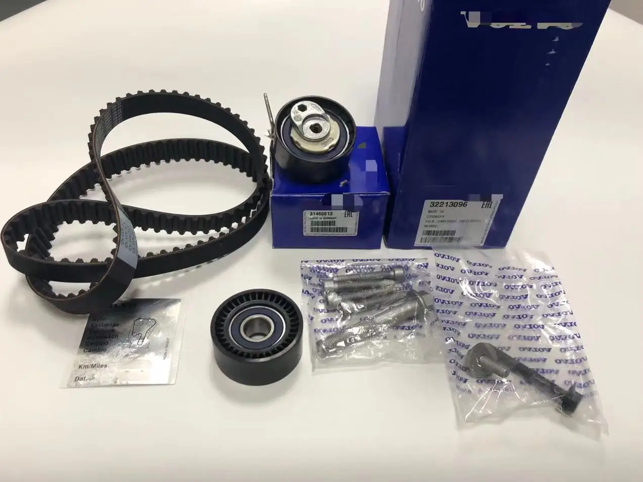 Timing belt kit 32213096 For Volvo S60 S90 XC60 XC90 V40 V60 V90 Drive