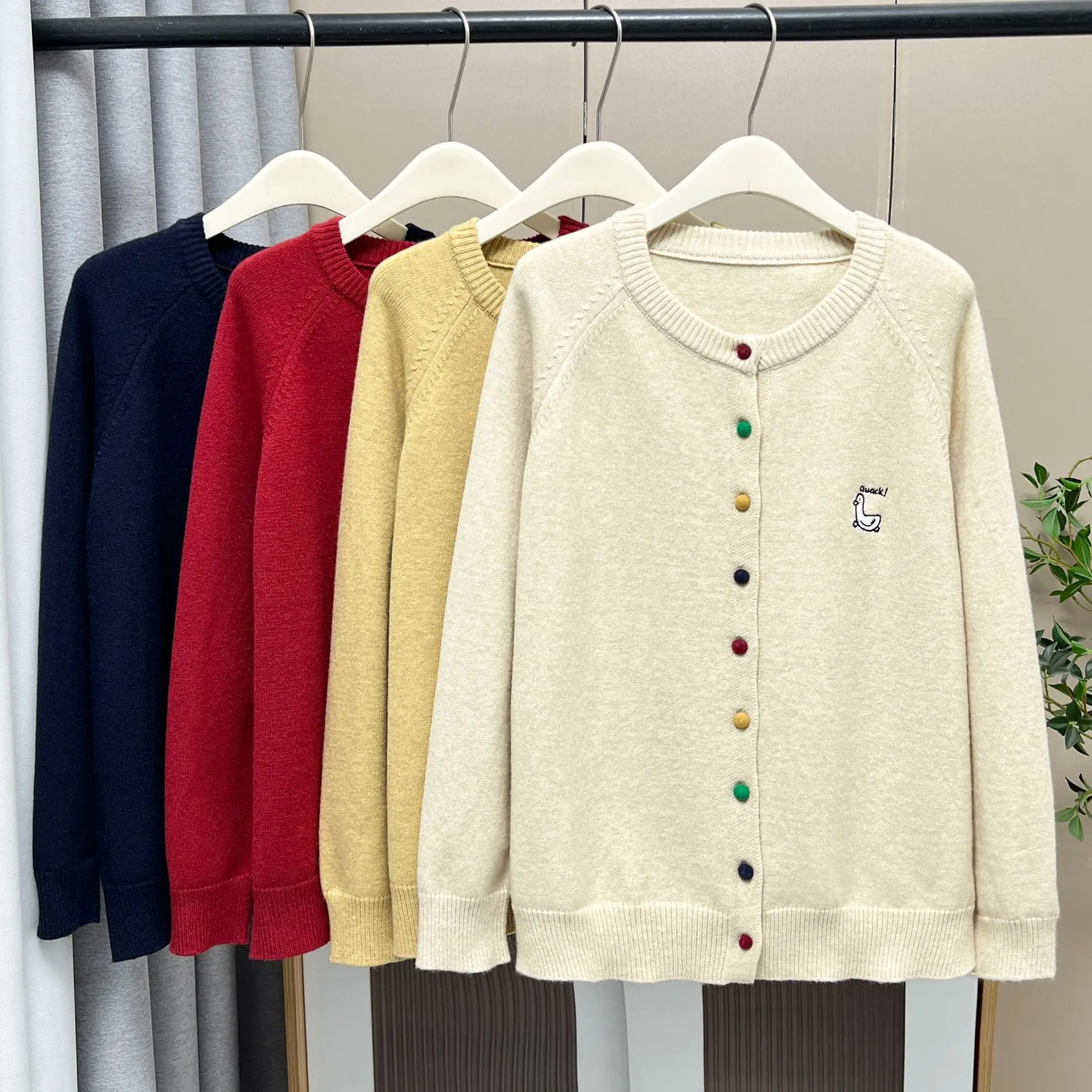 XXXXL Fashion Plus Size Women's Sweaters Knitted Cardigan New Autumn And Winter Style Youthful Button Embroidered Jumpers 8702