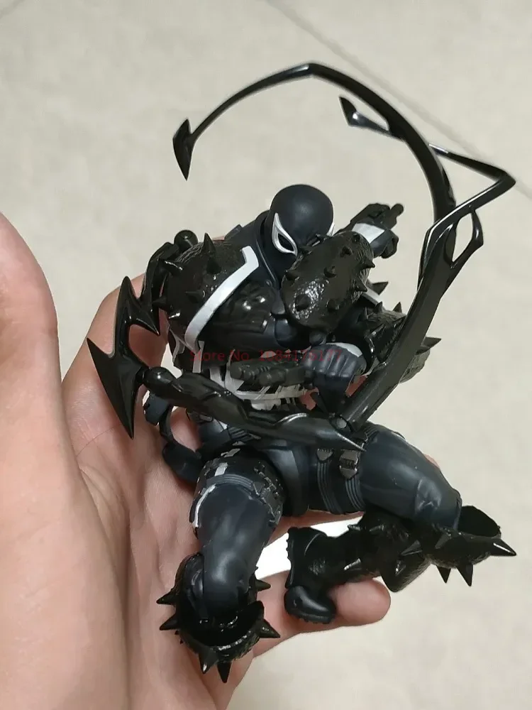 Venom Revoltech Amazing Yamaguchi Figures Agent Venom Anime Figure Model Eugene Thompson Revoltech Amazing Fantasy Figure Gift