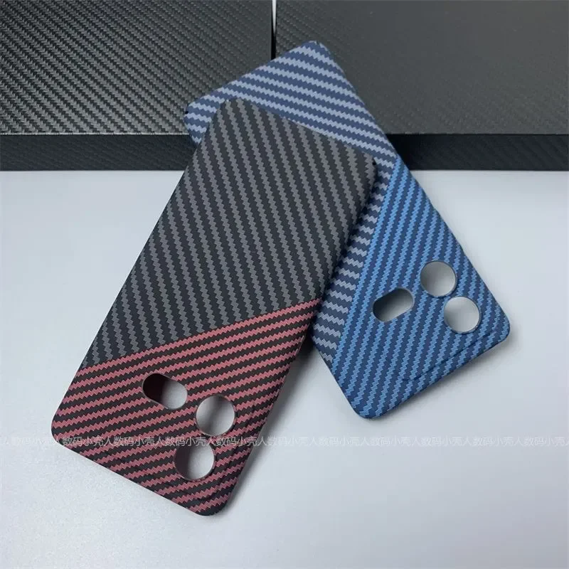 Carbon Fiber Stripe Phone Case - Sleek Acrylic Silicone Back Cover with Kevlar Detailing
