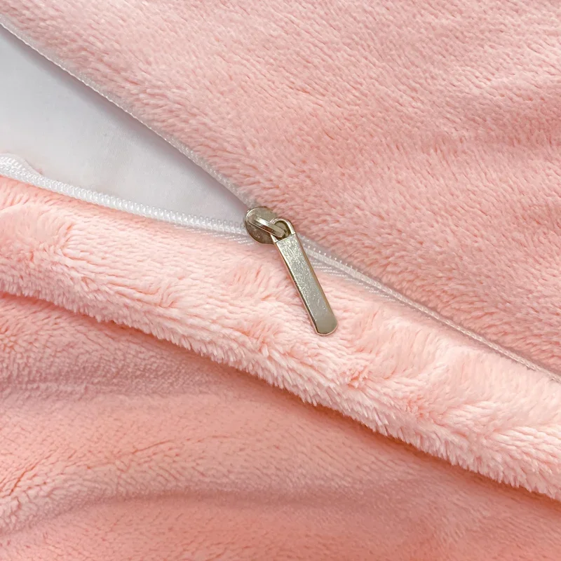 1pc Thicken Winter Duvet Cover Warm Milk Velvet Comforter Cover Double Side Velvet Bed 3D Carve Flower Comforter Set Bedding Set Sbe9f57bc28e04220a75f16c9ac36b56bF