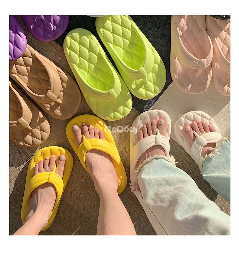 Mo Dou Summer Fashion Wear-resistant Beach Slippers Non Slip Soft EVA Thick Sole Solid Color Women Flip Flops Girls Student Indoor Slippers luxury