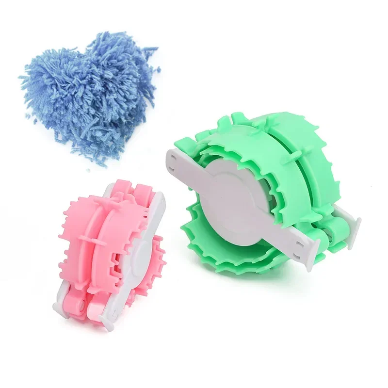 Heart-shaped plastic plush ball weaving machine size 2 set of plush ball making machines
