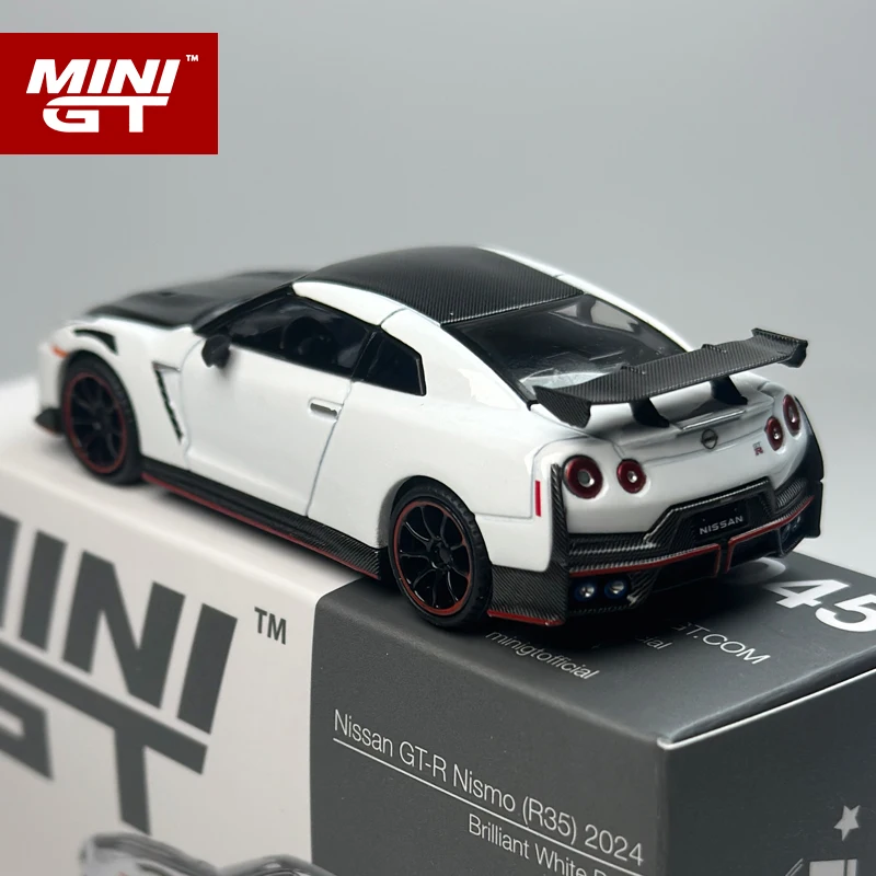 MINI GT 1:64 닛산 GTR 2024 브릴리언트 화이트 펄 합금 자동차 모델 1045