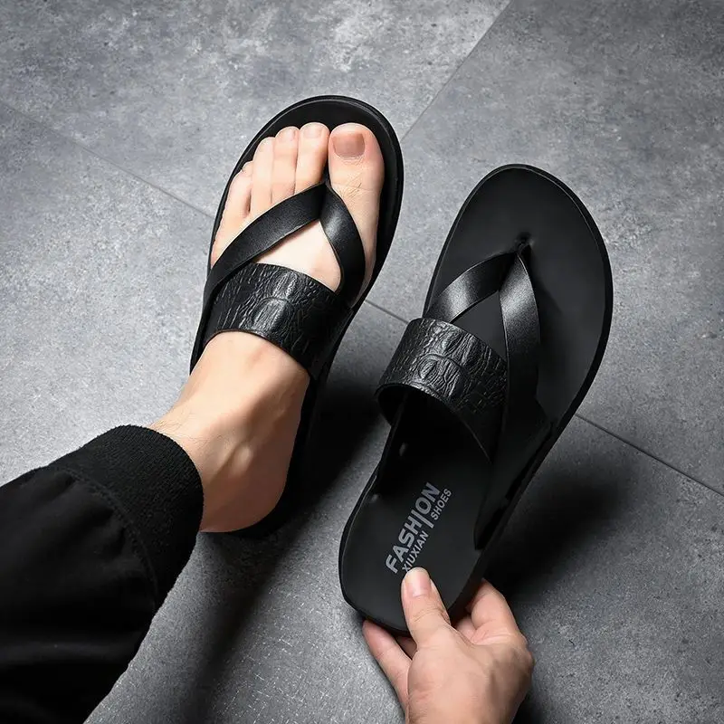 

Coslony Men's Sandals 2023 Summer Fashion Large New flip-flops Men's Casual Outwear Sandals Soft soled Anti slip Beach Shoes