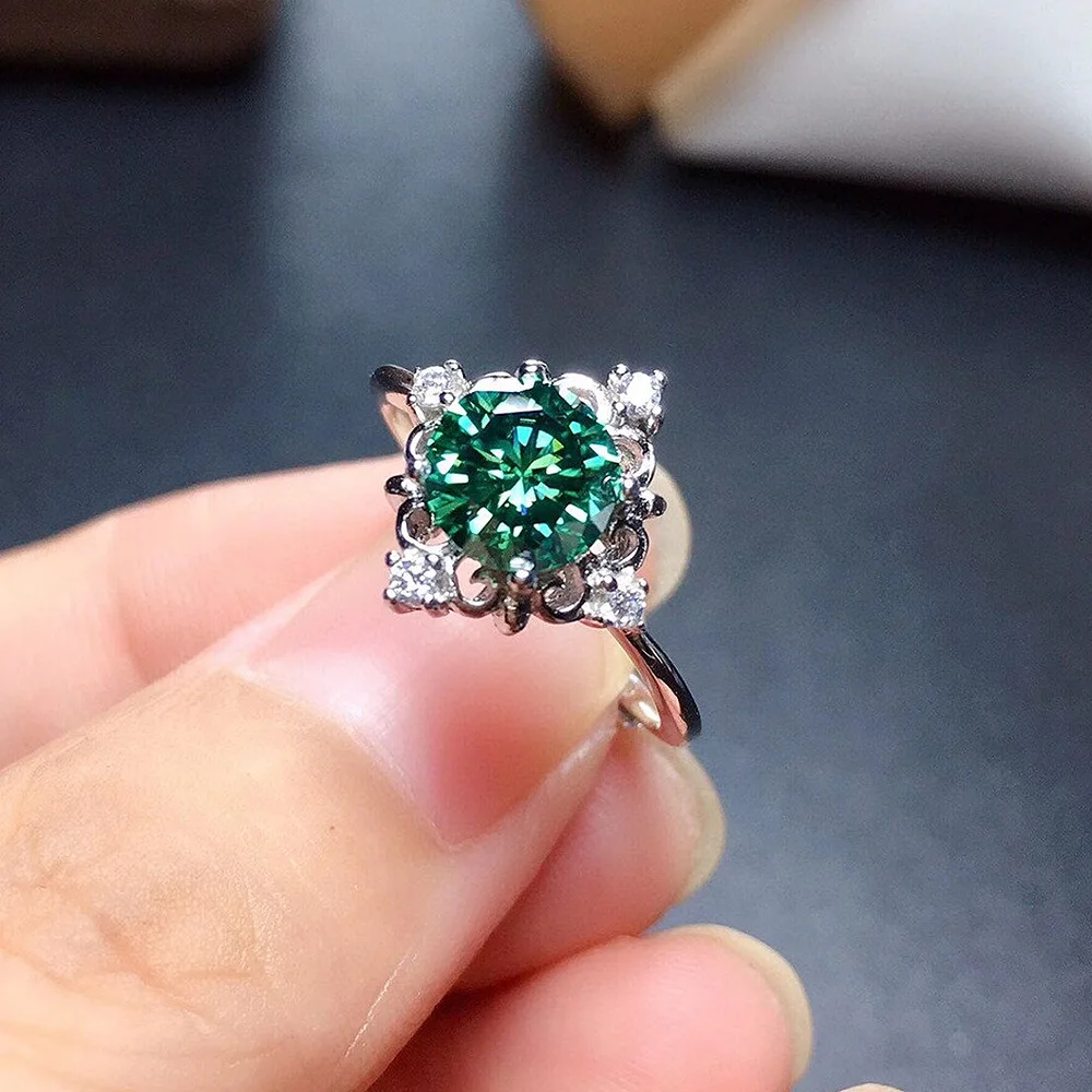 

European American Popular White K Inlaid Grandmother Green Zircon Ring Simple Lady Proposal Fine Jewelry 925 Sterling Silver