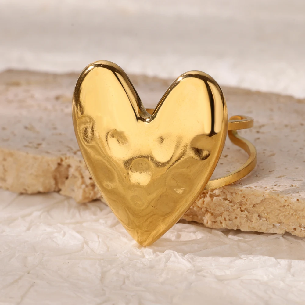 Stainless Steel Ring Key feature: Heart Texture Rings Gold Color